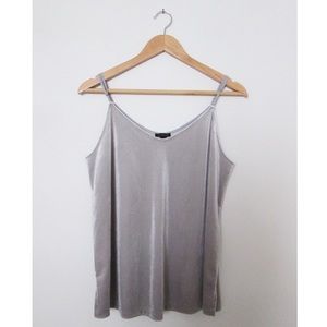 Ann Taylor velvet swing cami in gray split hem